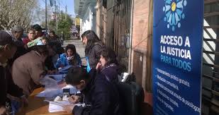 Radio Casona N° 185 – Centro de Acceso a la Justicia sede Liniers y Marcha Federal Docente